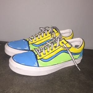 CUSTOM! CARTOON STYLE VANS SIZE 10.5 MENS